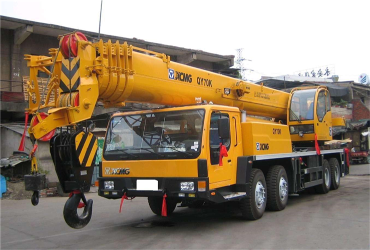 赣州市吊车出租选择重点