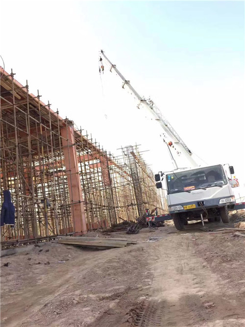 赣州市25 吨、50 吨吊车怎么选？多大重量 / 半径适合对应车型？