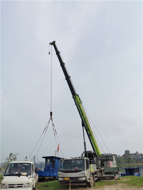 赣州市桥梁建设吊装案例